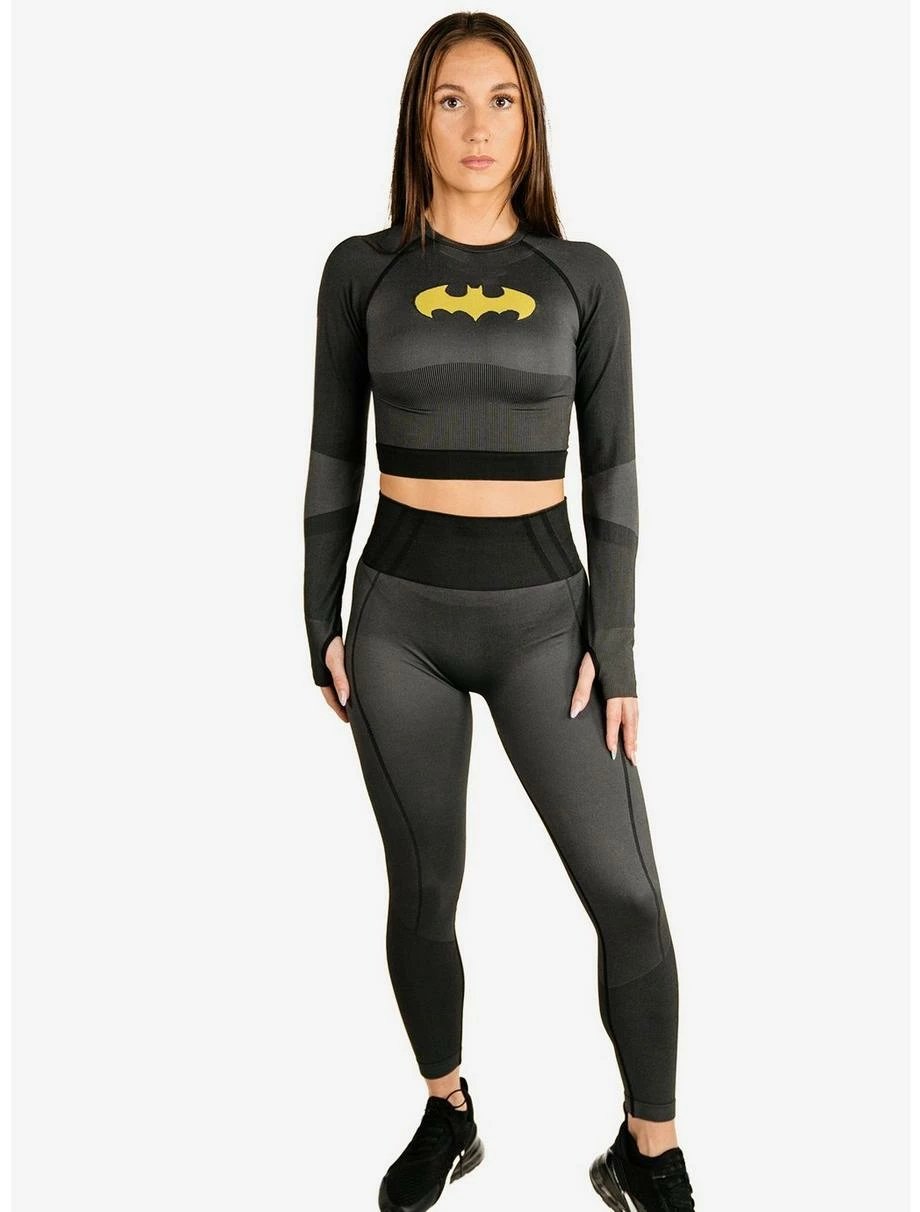 Boxlunch DC Comics Batgirl Athletic Leggings And Long Sleeve Top Set 3 Boxlunch DC Comics Batgirl Athletic Leggings And Long Sleeve Top Set